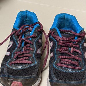 Women's New Balance Trail Running Shoe, Size 8.5